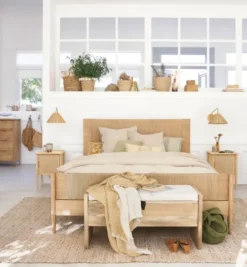 Maisons Du Monde Appliques Murales Et Spots Applique En Bois De Chêne, Métal Doré Et Abat-jour En Rotin Tressé Main -Luminaires Soldes 202 applique en bois de chene metal dore et abat jour en rotin tresse main 1000 2 31 222702 2