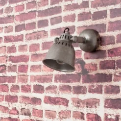 Maisons Du Monde Appliques Murales Et Spots Applique Indus En Métal Effet Vieilli -Luminaires Soldes 202 applique indus en metal effet vieilli 1000 9 36 119961 3