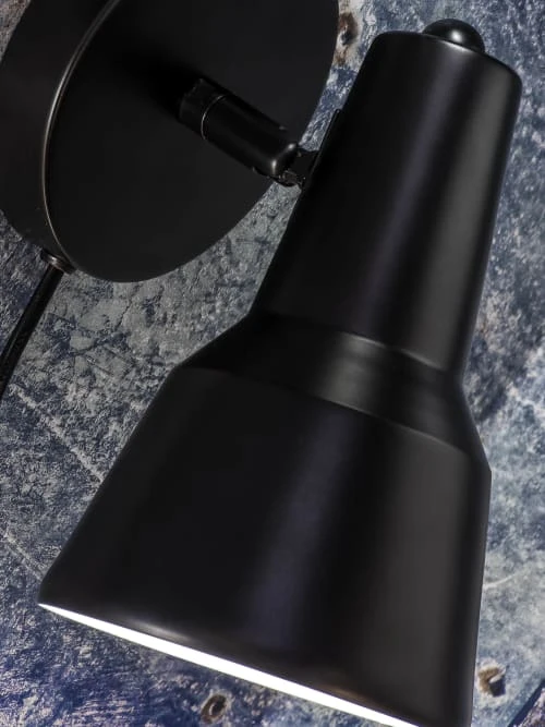 It's About Romi Appliques Murales Et Spots Applique Murale Métal Noir H21cm 5 It's About Romi Appliques Murales Et Spots Applique Murale Métal Noir H21cm – Image 3