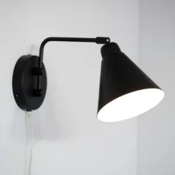 House Doctor Appliques Murales Et Spots Applique Noire Avec Petit Bras Pivotant -Luminaires Soldes 202 applique noire avec petit bras pivotant 3