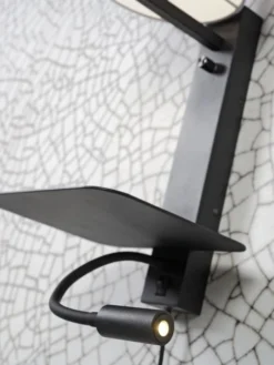 It's About Romi Appliques Murales Et Spots Applique Noire Avec Tablette Liseuse Et Abat-jour H52cm 11 It's About Romi Appliques Murales Et Spots Applique Noire Avec Tablette Liseuse Et Abat-jour H52cm -Luminaires Soldes 202 applique noire avec tablette liseuse et abat jour h52cm 9