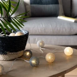 Maisons Du Monde Guirlandes Et Décorations Lumineuses Guirlande Lumineuse Tricolore 20 LED L360 -Luminaires Soldes 202 guirlande lumineuse tricolore 20 led l360 1000 11 35 227913 4