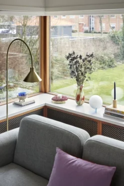 Hubsch Lampadaires Lampadaire Avec Base En Marbre En Noir Et Laiton -Luminaires Soldes 202 lampadaire avec base en marbre en noir et laiton 5