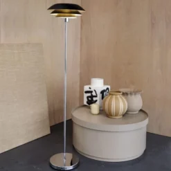 Dyberg Larsen Lampadaires Lampadaire En Métal Noir Mat, H 133 Cm D 31 Cm -Luminaires Soldes 202 lampadaire en metal noir mat h 133 cm d 31 cm 2