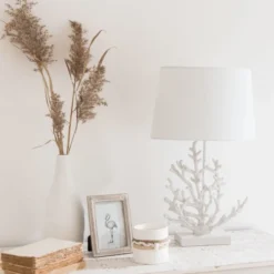Maisons Du Monde Lampes à Poser Lampe Corail Et Abat-jour Blancs -Luminaires Soldes 202 lampe corail et abat jour blancs 1000 14 38 178429 2