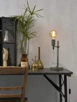 It's About Romi Lampes à Poser Lampe De Table En Fer Vert H40cm -Luminaires Soldes 202 lampe de table en fer vert h40cm 1