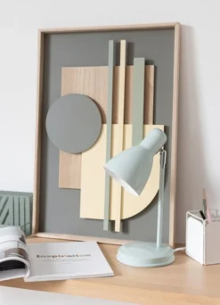 Maisons Du Monde Lampes à Poser Lampe En Métal Bleu Clair -Luminaires Soldes 202 lampe en metal bleu clair 1000 11 38 224513 1