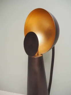 Chehoma Lampes à Poser Lampe Haute à Poser En Métal Noir -Luminaires Soldes 202 lampe haute a poser en metal noir 3