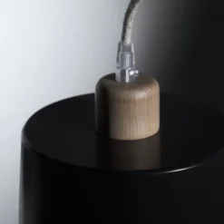 DIZY Design Lampadaires Luminaire à Poser Chêne Et Métal Noir -Luminaires Soldes 202 luminaire a poser chene et metal noir 2