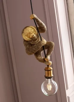 Kare Design Suspensions Suspension Singe En Polyrésine Dorée 11 Kare Design Suspensions Suspension Singe En Polyrésine Dorée -Luminaires Soldes 202 suspension singe en polyresine doree 4
